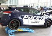 Puzzle auto police renault mégane